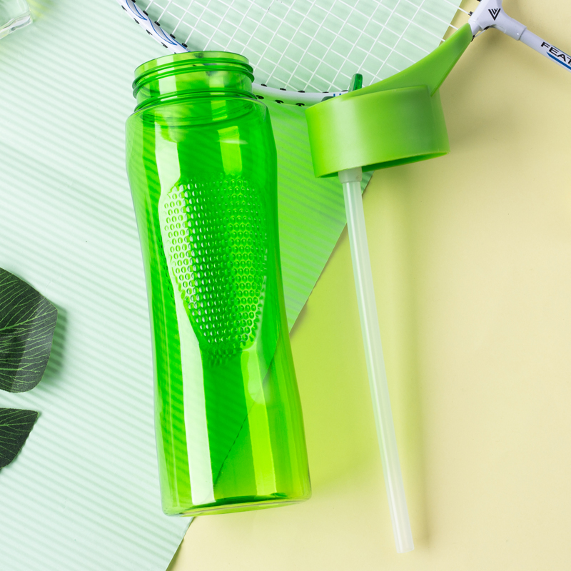 Sport-Kunststoff-Wasserflasche 1129H-700ml