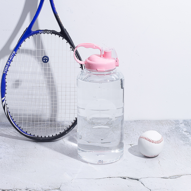 Gerade Wasserflasche mit tragbarem Griff DF201437