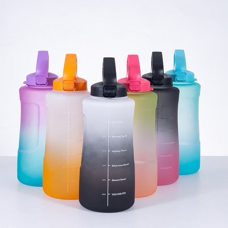 Grifflose große Wasserflasche DF201436-3.6L