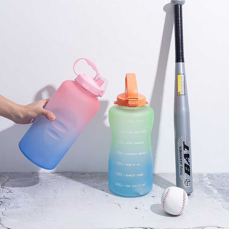 Gerade Wasserflasche mit tragbarem Griff DF201437