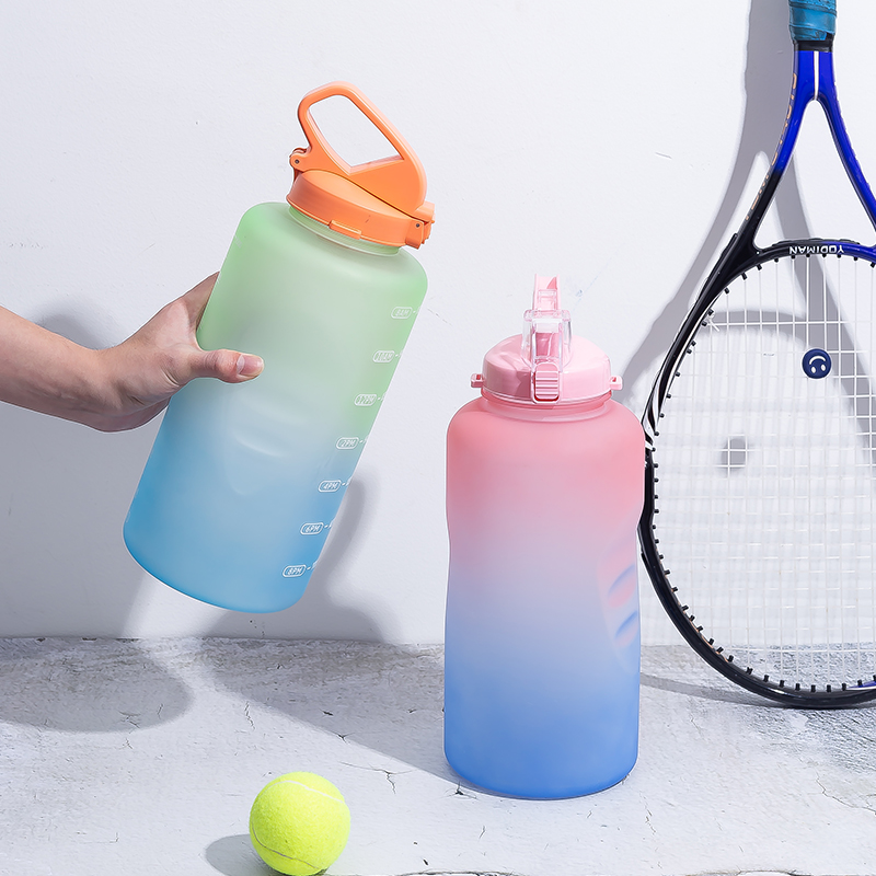 Gerade Wasserflasche mit tragbarem Griff DF201437